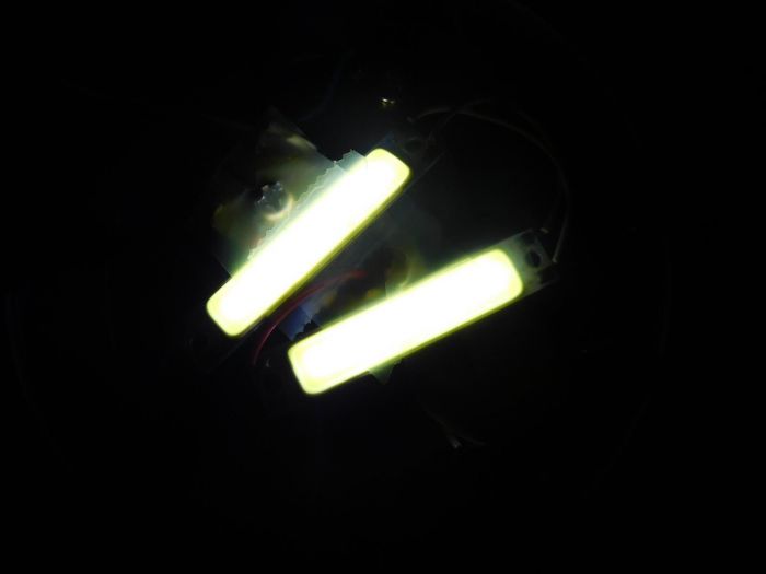 Max Backtalk
LEDs lit up inside
