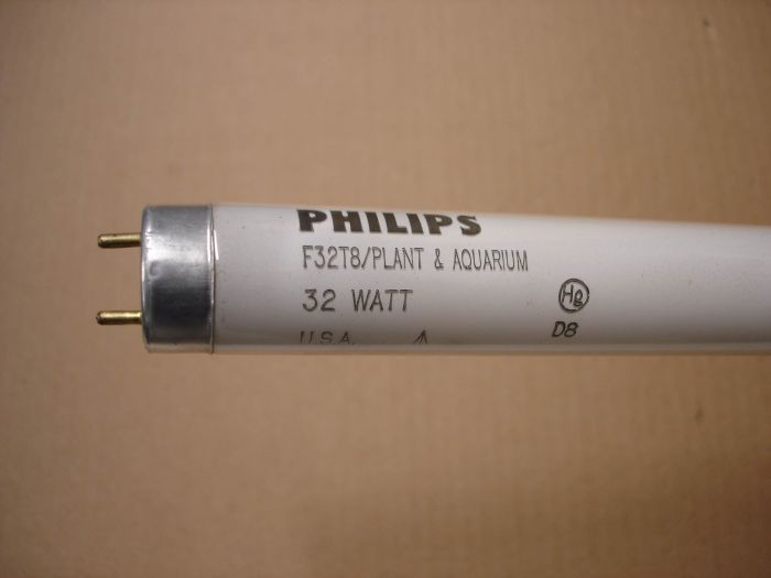 Philips F32T8
Here is a Philips F32T8 Plant & Aquarium fluorescent lamp.

Made in: USA

Manufactured: April 2008

Lamp life: 20,000 hours

Lumens: 1150
