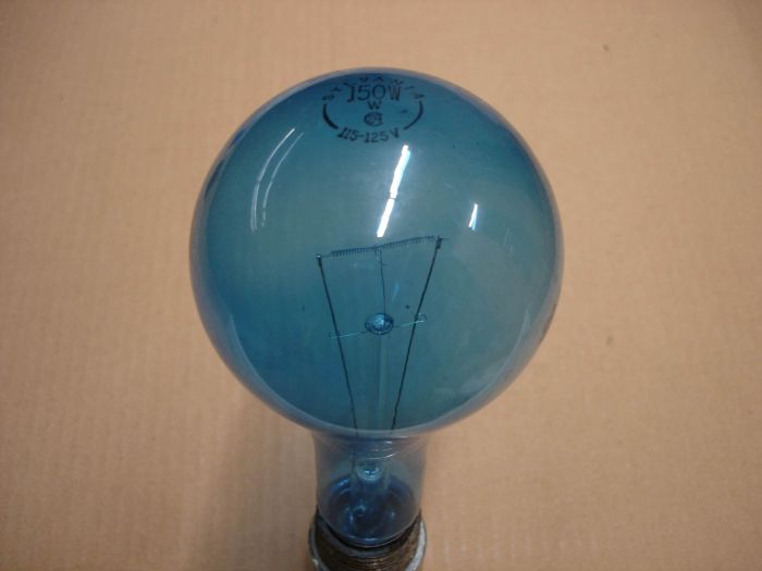 Sylvania 150W
A Sylvania 150W daylight incandescent lamp.

Voltage: 115-125V

Lamp current: 1.27A

Lamp shape: PS 25

Filament: CC-6 supported

Lamp life: ~1500 hours

Base: Medium E26 aluminum
