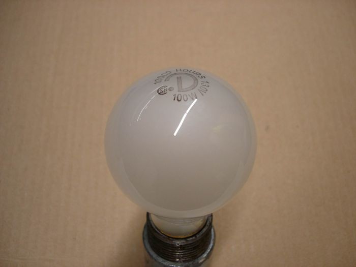 D 100W
An unknown brand with a "D" 100W frosted long life incandescent lamp.

Lamp life: 10,000 hours

Lamp current: 0.80A

Filament: C-9

Voltage: 130V

Base: Medium E26 brass
