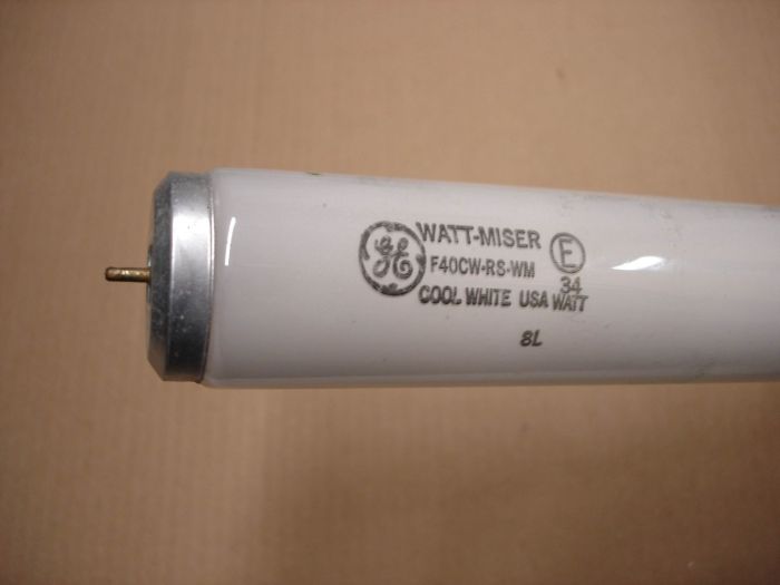 Philips/GE F40T12
A Philips made for GE F40T12 34W cool white Watt-Miser fluorescent tube.

Made in: USA

Manufactured: November 1998

Colour temperature: 4100K
