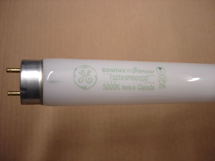GE F32T8
A GE Canada F32T8 Ecolux Starcoat natural light fluorescent lamp.

Made in: Canada

Lamp life: 20,000 hours

Colour temperature: 5000K

Lumens: 2660

CRI: 86
