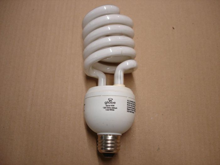 Globe 40W CFL
Here's a Globe 40W cool white non-dimmable compact fluorescent lamp.

Made in: China

Current: 680 mA

Voltage: 120V

Colour temperature: 4100K


