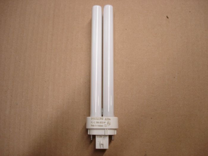 Philips 26W
A Philips 26W early ALTO PL-C warm white compact fluorescent lamp.

Made in: Holland

Lamp current: 0.335A

Colour temperature: 3500K

Lumens: 1800

Base: G24q-3     4-pin

Lamp life: 13,000 hours

CRI: 82
