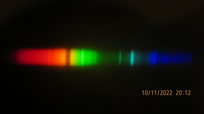 The spectrum of my Osram NAV-TS 70W Super 4Y
[img]https://i.postimg.cc/ydbLLLRk/IMG-7074.jpg[/img]

Typical spectrum of HPS lamp.
