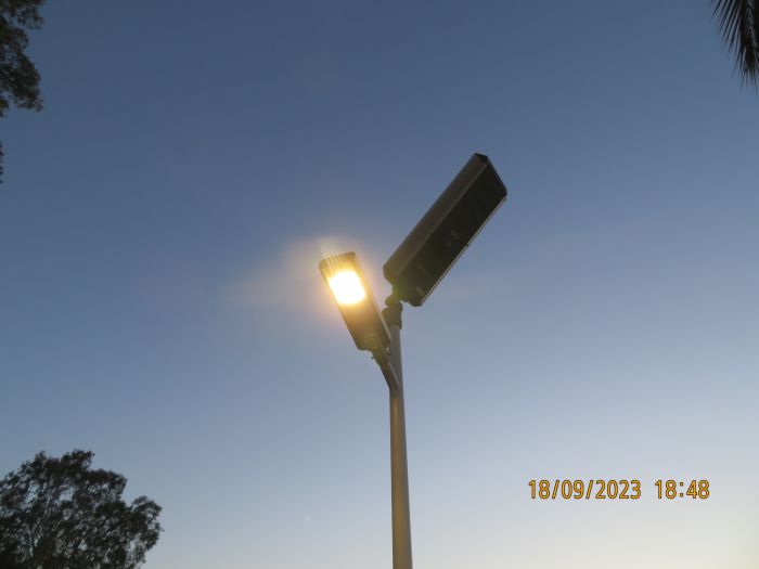 Solar LED lantern shortly after turning on
[img]https://i.postimg.cc/hvJ9SJSv/IMG-7206.jpg[/img]
They have 4000K color.
