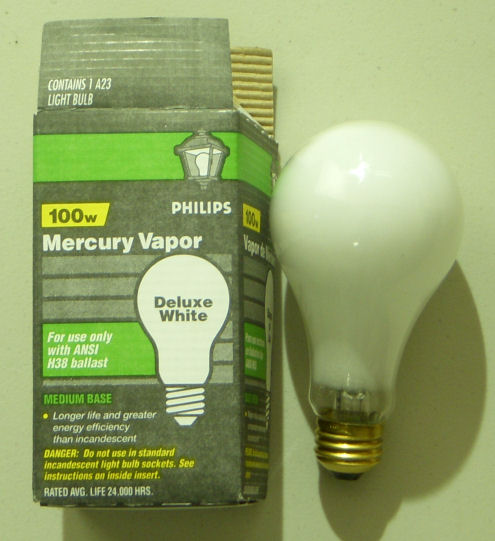 100w Mercury Vapor A shaped lamp.
Got this at home depot friday. Nice little lamp

Only if I can FIND the adapter I can light it in the NEMA and use it outside!!!

NOS USA made in 2007.
Keywords: Lamps
