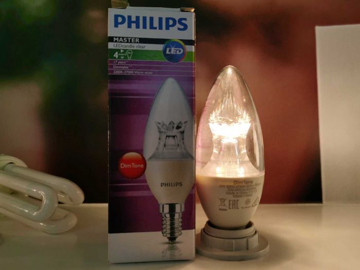 Keywords: Philips LED WarmGlow