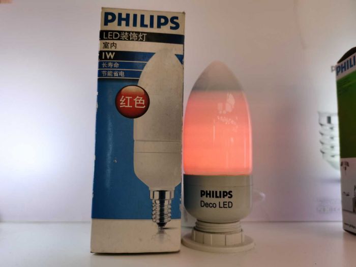 Keywords: Philips LED decorate red
