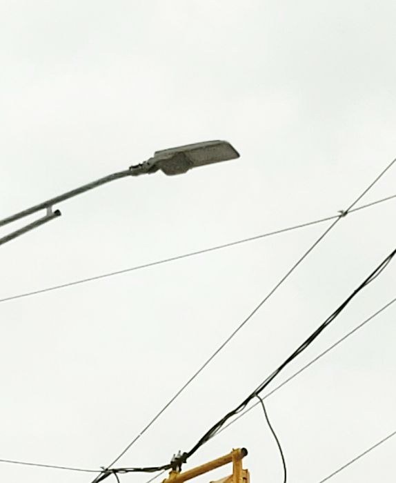 Trastar Duralight JXM-ST Series LED streetlight
Picture taken yesterday.

At a intersection.
Keywords: American_Streetlights