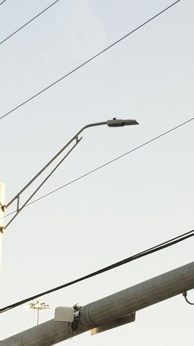 AEL Autobahn ATB0 130w LED streetlight
At an intersection.
Keywords: American_Streetlights
