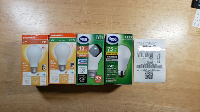 Walmart's clearance finds
Picture taken on May 30, 2019

Got these bulbs on clearance for, one is a $1, and the other three are $0.75! For a total of $3.25!
Keywords: Lamps