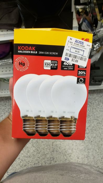 Kodak halogen bulbs
Interesting that these bulbs are Kodak branded.
Keywords: Lamps
