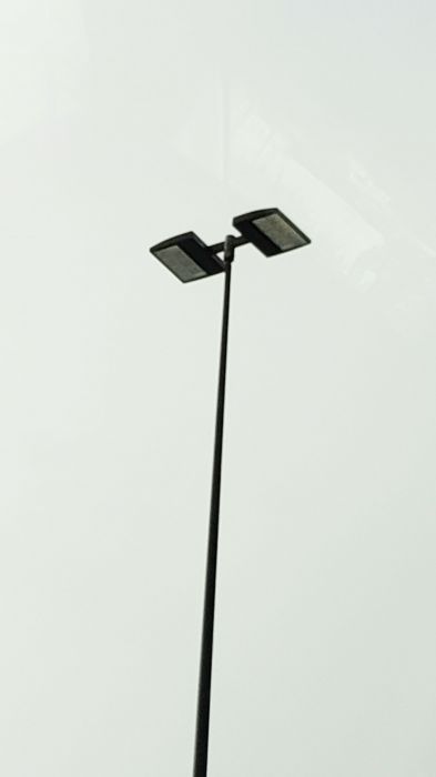Cooper Galleon LED Fixtures
Picture taken yesterday.

At a Kroger parking lot.
Keywords: Misc_Fixtures