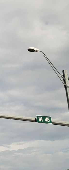 Cooper OVW 250w HPS streetlight
Picture taken on August 17, 2019 

At a intersection.
Keywords: American_Streetlights