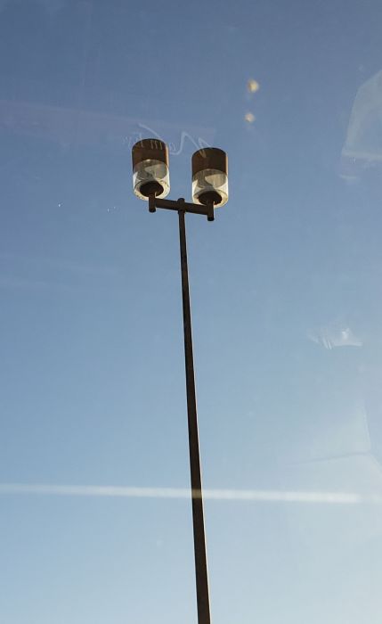 more metal halide parking lot fixtures
At a shopping center, interesting design of these particular fixtures.
Keywords: Misc_Fixtures