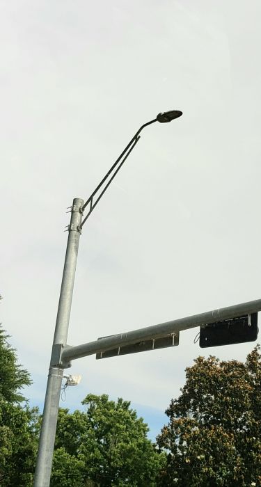 Trastar Duralight DURA-ST Series 120w LED streetlight
At an intersection.
Keywords: American_Streetlights