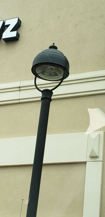 175w metal halide post top
At a shopping center.
Keywords: Misc_Fixtures