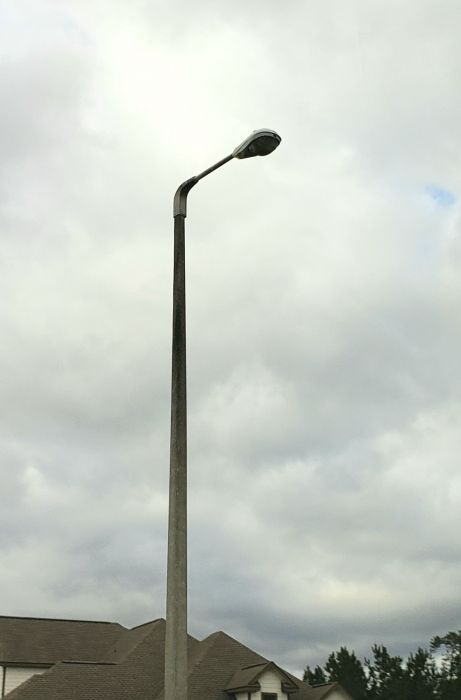GE M250R2 100w HPS streetlight
At a neighborhood.
Keywords: American_Streetlights