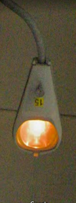 A SUPER RARE 150w Cooper OVW!
A super rarity fixture here! This fixture is being used as a underpass fixture! I'm not too sure if this fixture has gotten replaced by a LED streetlight, because this is a street view from 2018.
Keywords: American_Streetlights
