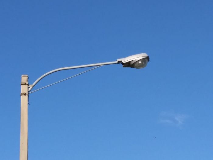 Crouse Hinds OV-25 400W HPS Streetlight
[img]https://i.postimg.cc/ZY3TwRT5/20181018-170022-1.jpg[/img]
