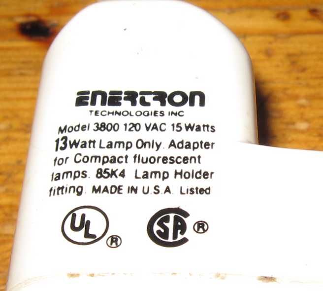 Enertron 3800 Two Piece CFL
Enertron 3800 Two Piece CFL
I found three of these in the dumpster
but one of the lamps did not make it home :(
of course they all work (Good Ol' Preheat)
Keywords: Gear