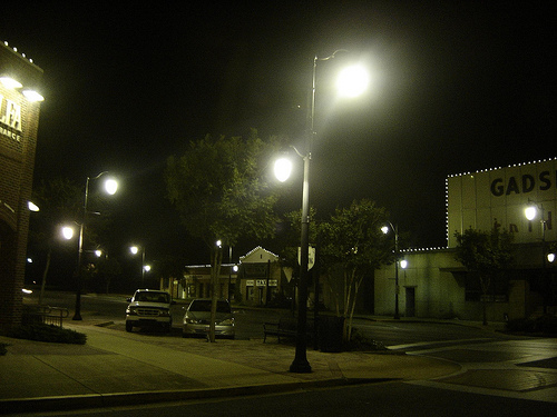 Such a Pretty Night Time Scene in Gadsden,AL
isnt this a Lovely Scene?..in Fact this is my Best Night Scene Picture Attempted....the Poles are Classical Styled...with Metal Halide King Teardrops...they look good during the Day...even better at Night.
Keywords: Lit_Lighting