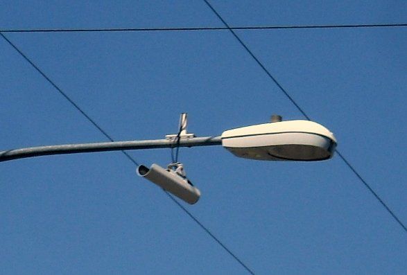 Broken Video Traffic Detector Camera
Looks as if to now detect airplanes or birds, like seagulls.
Keywords: Gear