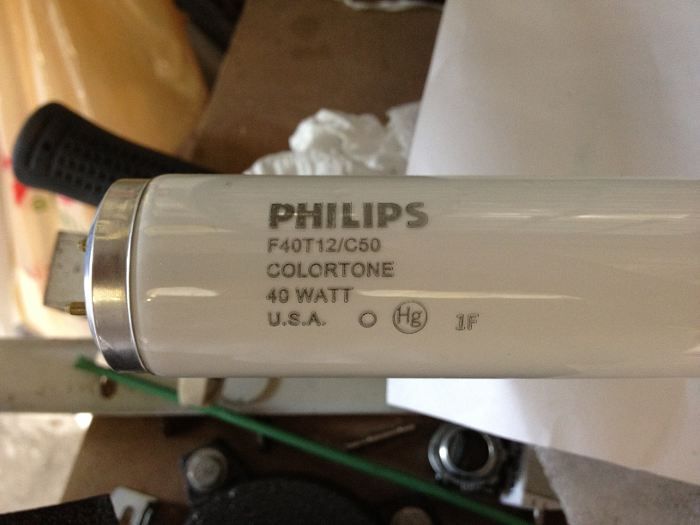 Philips 40w Colortone
Found this at Restore. It's a pretty recent lamp but it's still non-Alto. Looks nice when lit up but is a bit dim. 
Keywords: Lamps