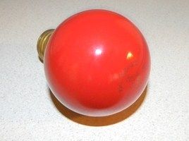 GE 25 watt ceramic coated red
Vintage (1970's) General Electric ceramic coated red 25 watt bulb
Keywords: Lamps