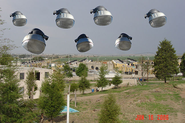 Flying 109's
One of my earliest Photoshop projects
Keywords: Light_Humor!
