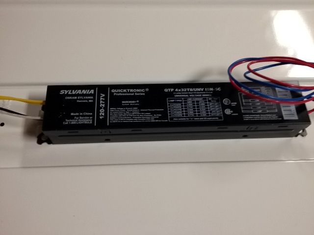 Different ballast
I was expecting to find "AccuPro" ballasts in the new Lithonia fixtures. To my surprise, they used Sylvania Quicktronic ballasts.
Keywords: Indoor_Fixtures