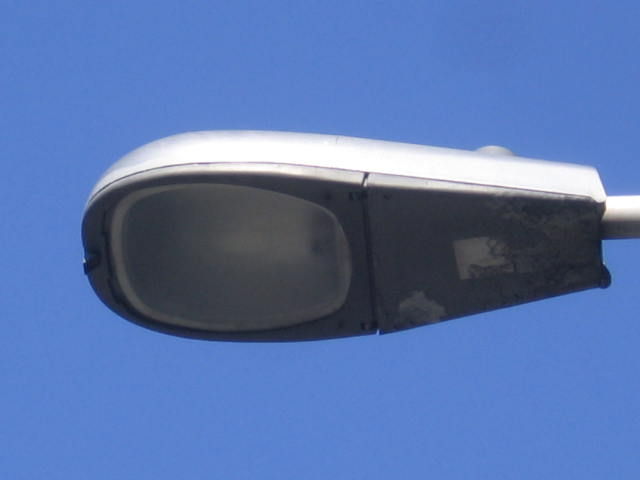 Westinghouse OV15 TuDor Full Cutoff
From Hingham, MA
Keywords: American_Streetlights