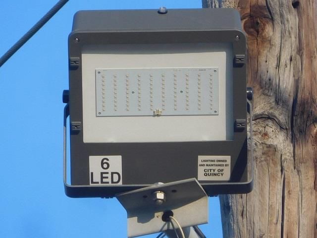 What's this?
From Quincy, MA
Keywords: American_Streetlights
