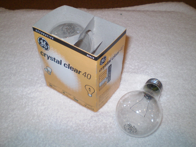 General Electric Crystal Clear 40
General Electric Crystal Clear 40 Watts

Lamp Shape: A19
Voltage: 120 Volts
Lumens: 480
Lamp Life: 1500 Hours
Factory Location: USA
Base: [Medium] (one-inch) Edison Screw (E26)
Filament Type: Coiled Coil
Keywords: Lamps