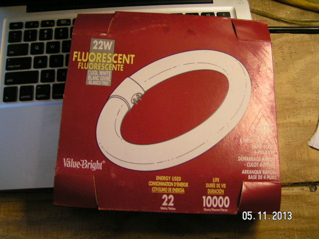 Value-Bright circline packaging
Newer? packaging?
Keywords: Misc_Fixtures