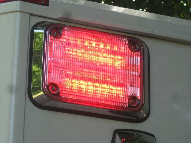 Whelen 900 Series 90RR5SCR (Red) Gen-3 LEDs
Another Winston-Salem ambulance lighthead.
Keywords: Misc_Fixtures