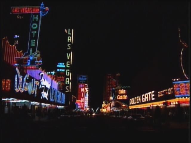 Las Vegas street view.
The Gambler (2.07) - time index 05:24
Keywords: Lit_Lighting