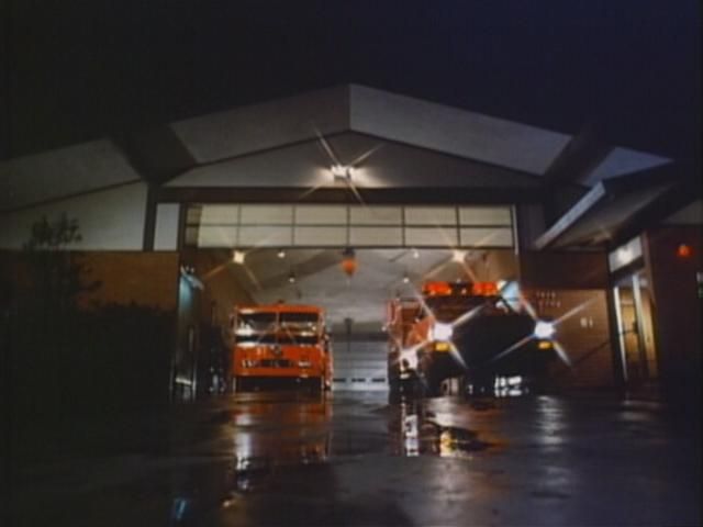 Fire Station 51 (Night Scene)
The real Fire Station is number 127.

Time index: 25:00
Keywords: Lights_Camera_Action