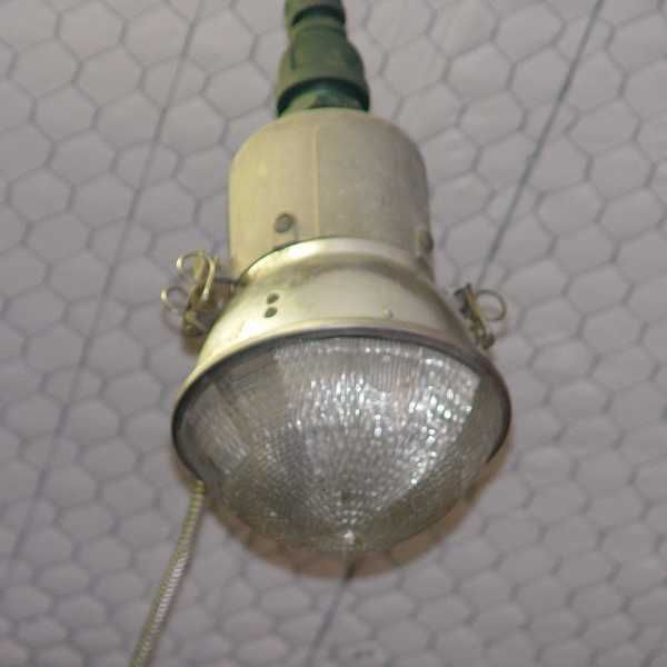 Line Material Spherolite, Jr.
A lamp I spotted on eBay and had to have.  Was in the collection. Is presently being "repurposed" for outdoor area lighting.
Keywords: American_Streetlights