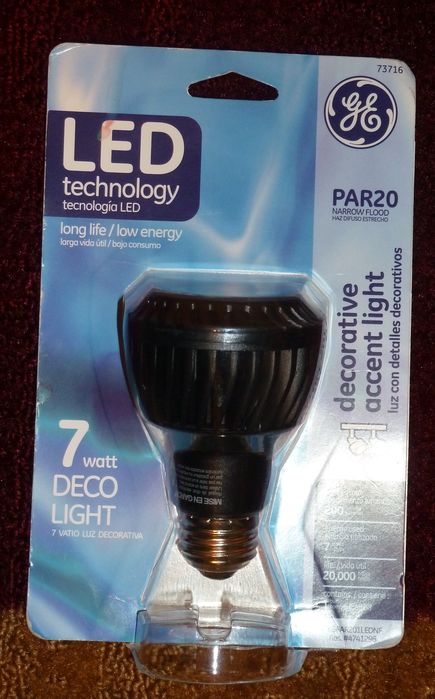 GE LED PAR 20 Lamp...
Used it a lot...pretty good so far for some purposes...It is very bright, but the beam is pretty narrow. It seems to do better if it is ether a bed light or if it is screwed in up high in the ceiling (high enough) 
Keywords: Lamps