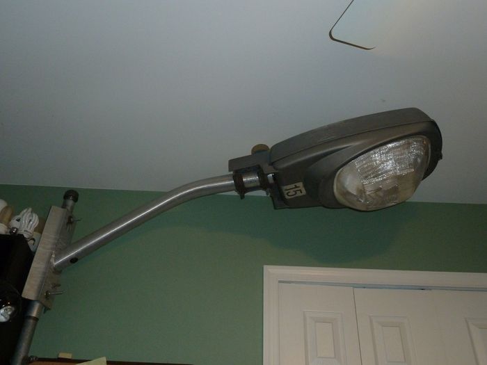 Crouse-Hinds 175 watt MV (with an OVS ballast) on a Utility Metals 2 feet and half arm! 
Can you spot something a little bit.......different on this fixture
(only keen eyes and observant people may see it.....)
Keywords: American_Streetlights