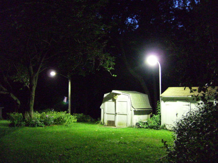 The M-250R1 & OVG night Scene
My backyard with both lights on!!!!!! Like a Parking Lot ;)
Keywords: American_Streetlights