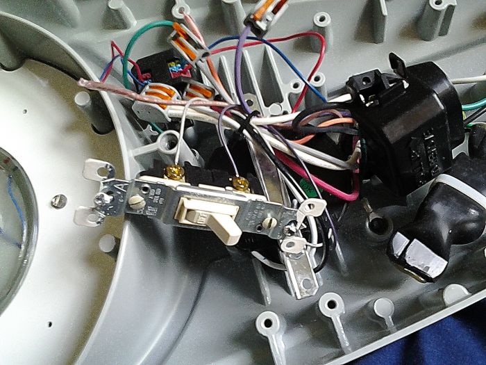 My American Electric Lighting ATBS (2016) 010V Dimming in the AEL