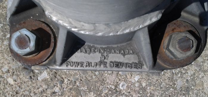Ontario 2014 Street lights: Powerlite Aluminum Pole
"MADE IN CANADA BY POWERLITE DEVICES"
Keywords: American_Streetlights