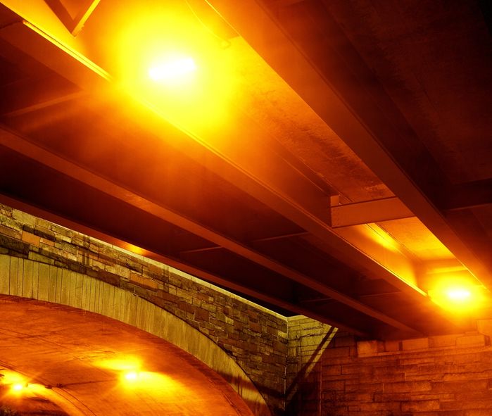 LPS underpass lighting
NYC still uses LPS to light the underside of many highway overpasses.
Keywords: Lit_Lighting