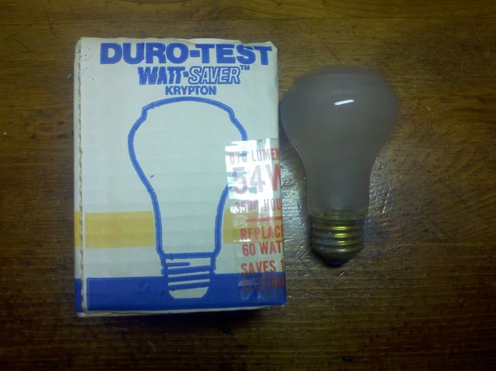 Duro-Test 54w Wattsaver krypton bulbs
Early versions of the Durotest krypton bulbs had this weird shape. The bulbs were made in '74, but I have a couple from around '70 and one from '77. Later versions of Durotest krypton bulbs came in the AT19 shape they were like regular bulbs but with BT style ends on tops. The bulbs shown here are kinda bright for a long life incandescent!
Keywords: Lamps