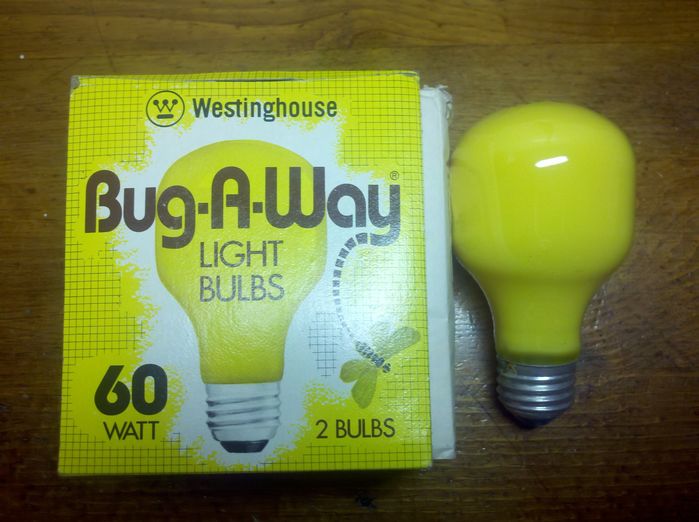 Westinghouse 60w Bug a way last generation package
This is the last generation package before changing to Philips packages. The bulbs were made in October '82 only a few months before the company was sold to Phileeeps.
Keywords: Lamps