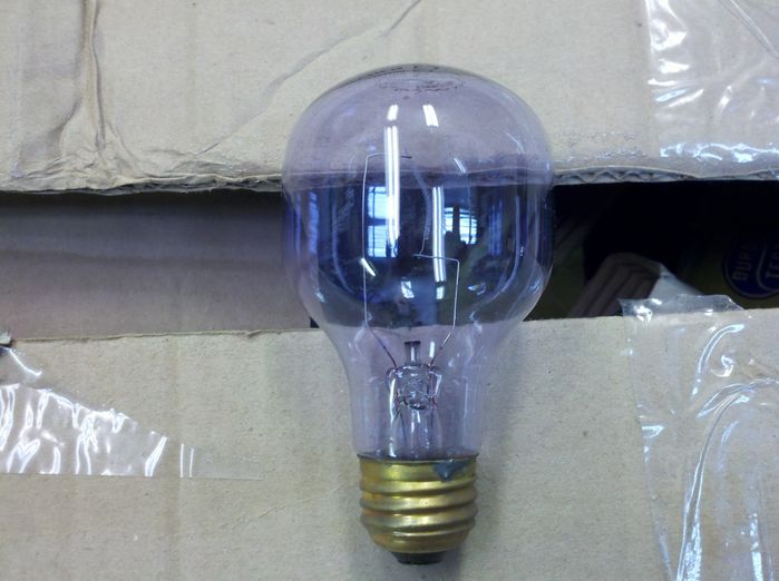 Service Guaranteed neodymium bulb with classic T-19 shape
This bulb is rare as it was only made for about two years. It has the same square shape as the Westinghouse and later Philips soft whites. Made at the former Westinghouse then Philips incandescent plant in Little Rock, AR.
Keywords: Lamps