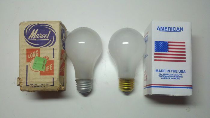 Same make, 50 years apart
The old Marvel bulb on the left and the new American bulb on the right are the same basic make, 50 years apart and changing hands three times. First it was Marvel, then in 1980 became Supreme, then in 2001 became American.
Keywords: Lamps